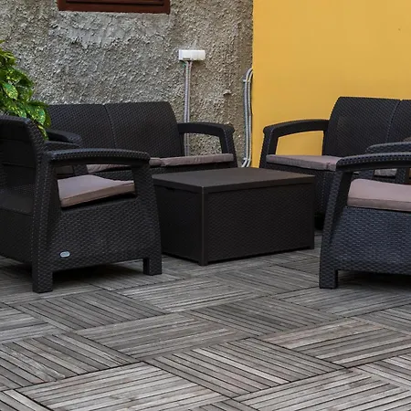 アパート Rigo Lak ミシュコルツ