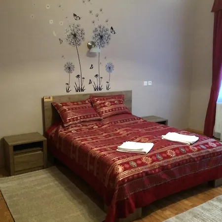 Rigó Lak Apartman *